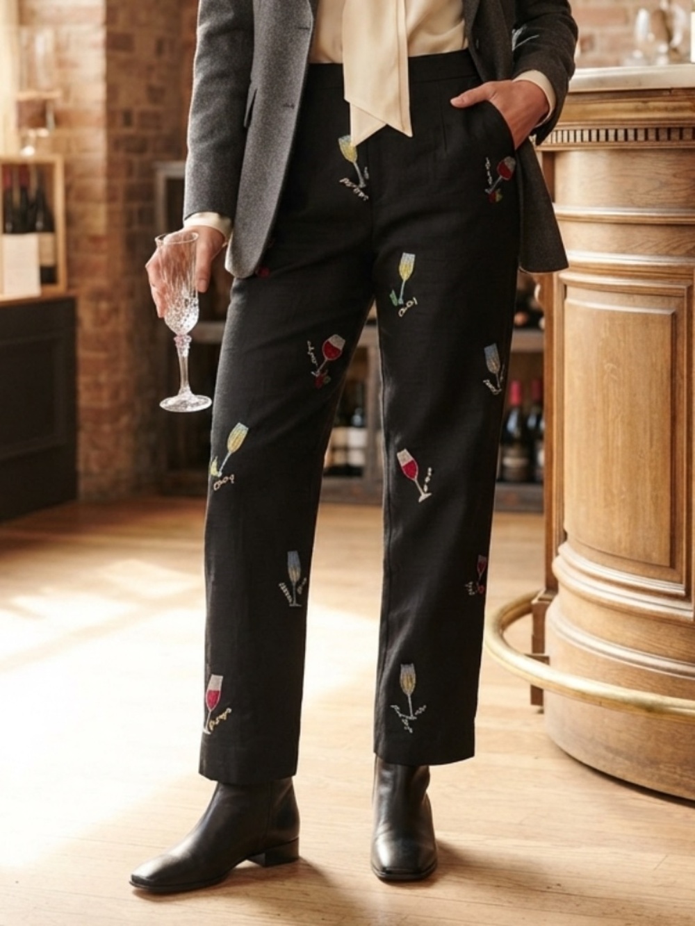Allison Taylor 100% Silk Embroidered Wine Party Pants! XS/6P